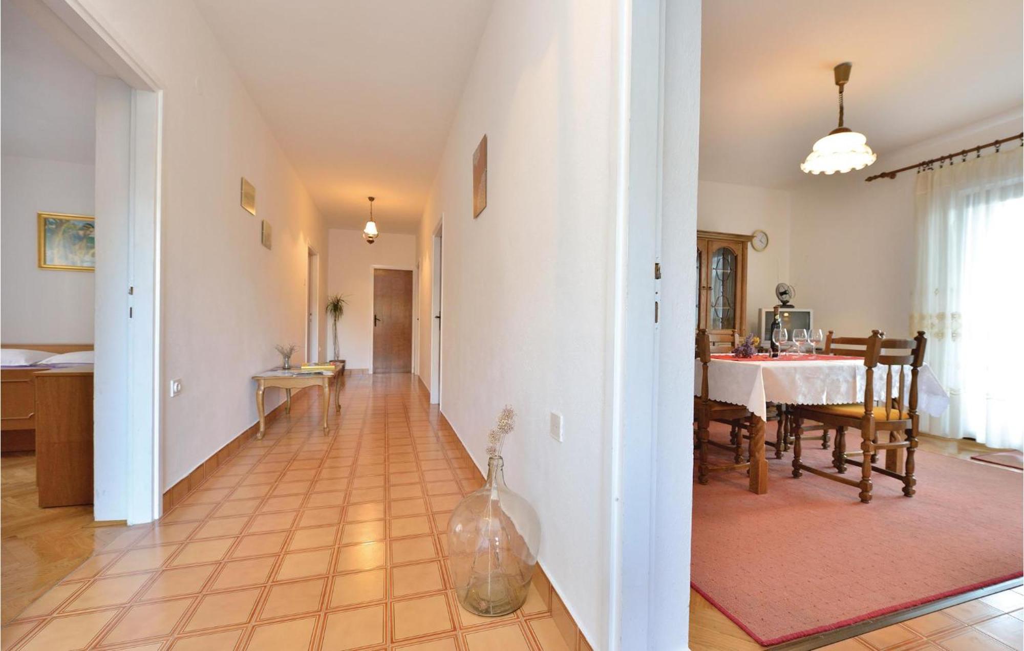 2 Bedroom Awesome Apartment In Pag باغ المظهر الخارجي الصورة